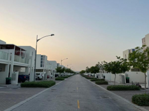 Independent 3 Bedroom Villa DAMAC Hills 2